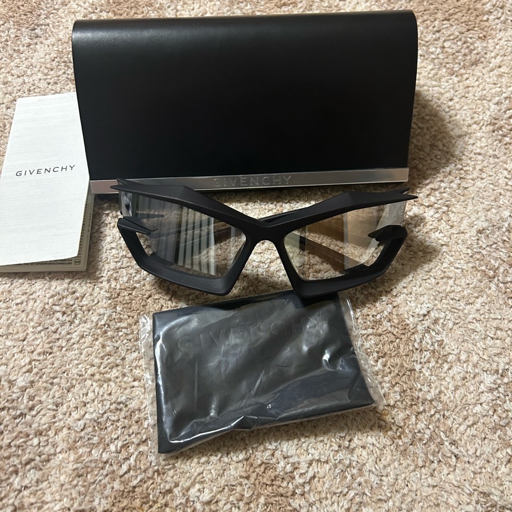 Authentic Givenchy gv400491 giv cut-sunglasses